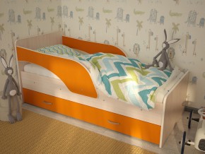 Кровать детская Максимка млечный дуб-оранж в Кунгуре - kungur.magazinmebel.ru | фото - изображение 1